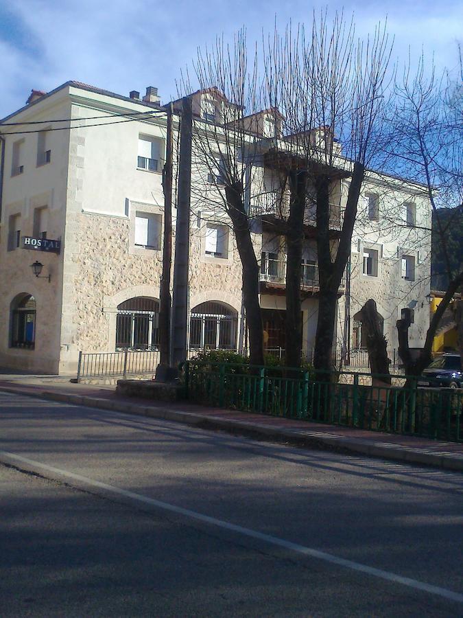 Hostal Rural Amador Puente de Vadillos Zewnętrze zdjęcie